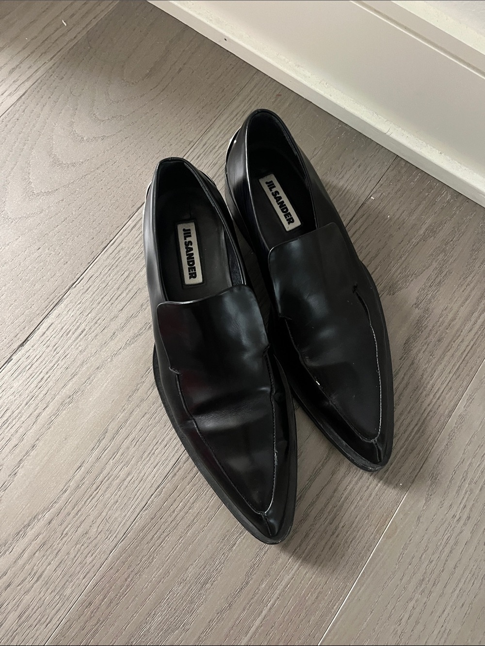 Jil Sander Womens 39 Black Pointed Leather Slip-Ons